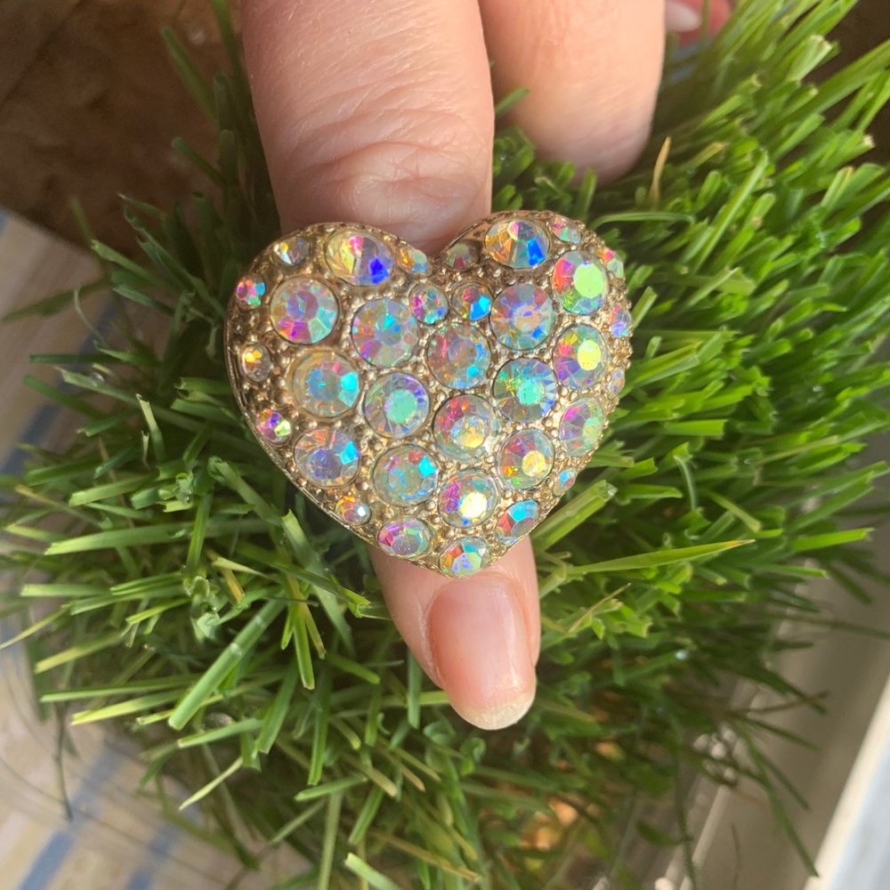Ring - Sparkly Aurora Borealis Big Heart Ring - Adjustable Ring - Gorgeous